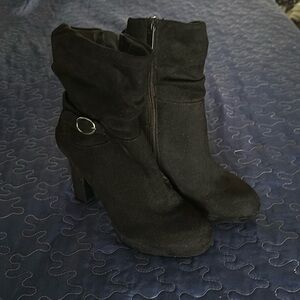 Soft black boots. Size 6 new w/o tags